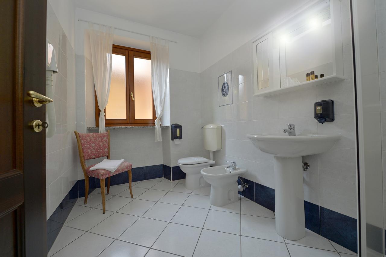 Albergo Valsangone Giaveno Buitenkant foto