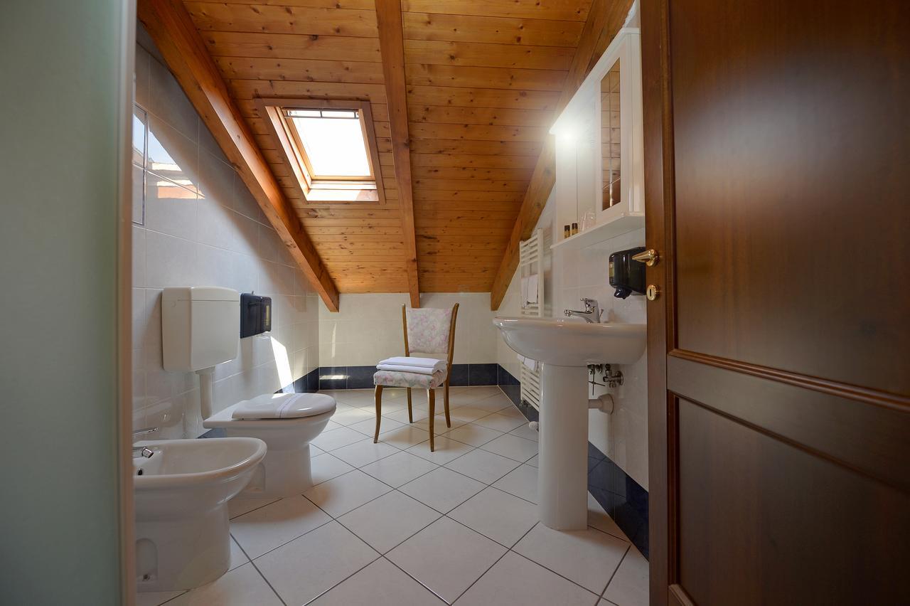 Albergo Valsangone Giaveno Buitenkant foto