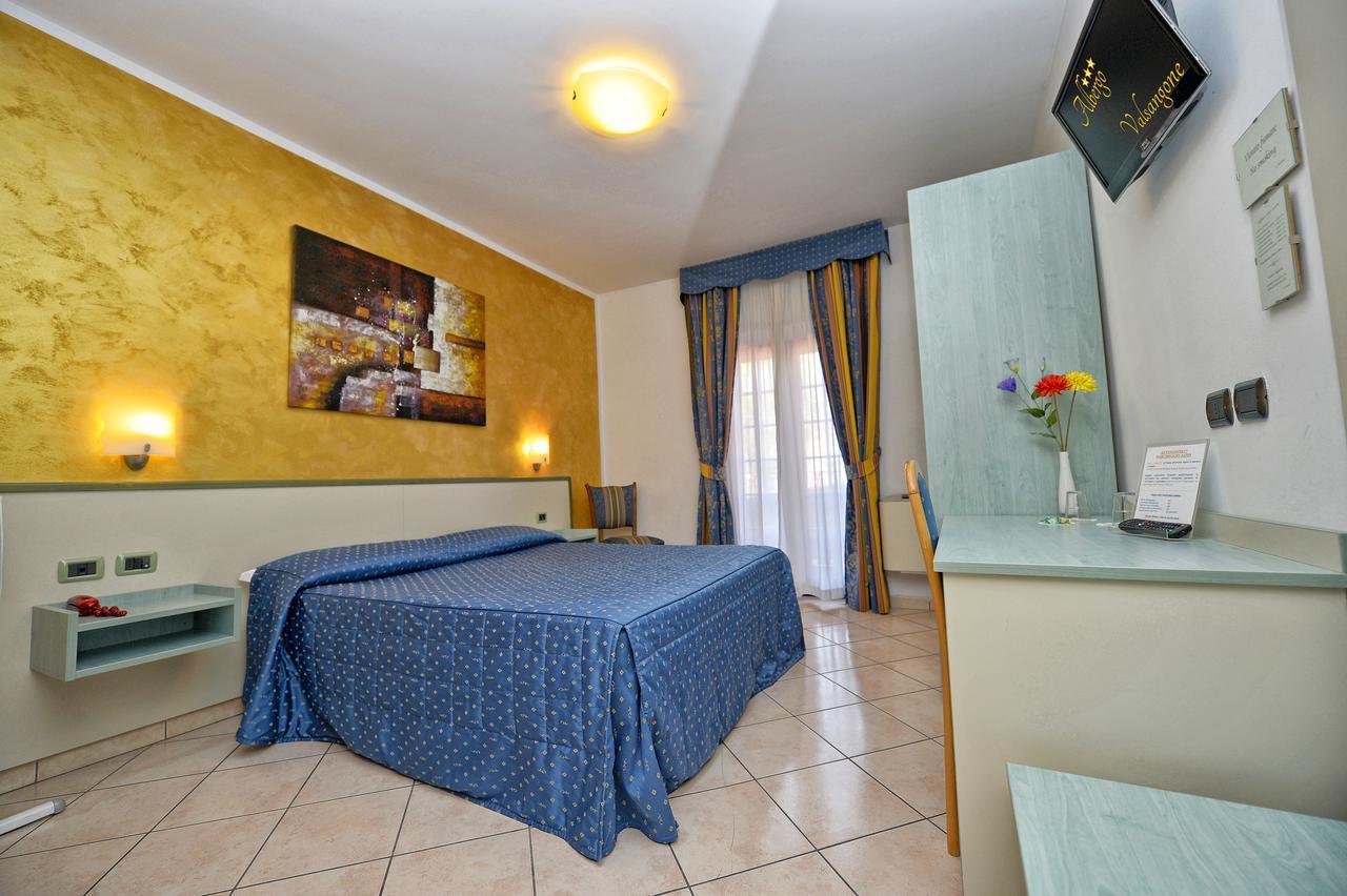 Albergo Valsangone Giaveno Buitenkant foto